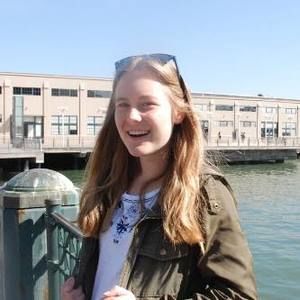 Meet your Posher, Maya